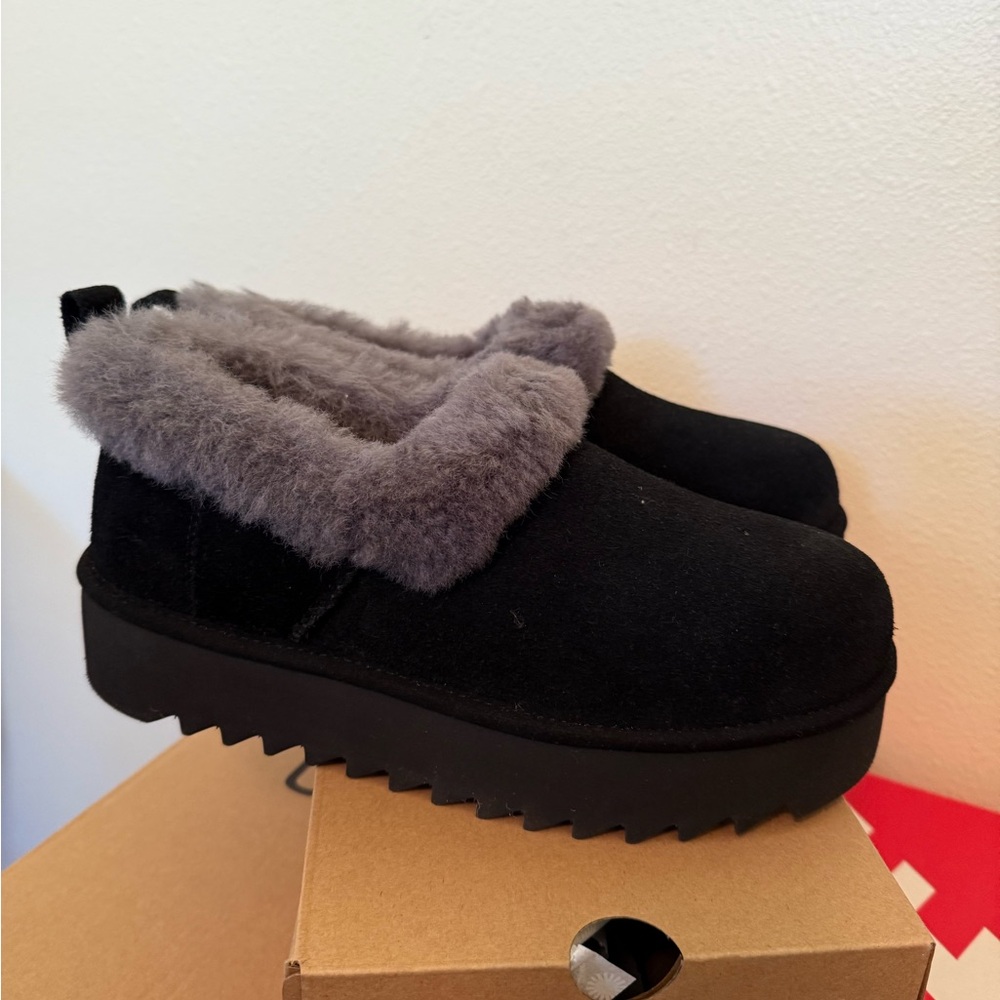 Ugg slippers 8